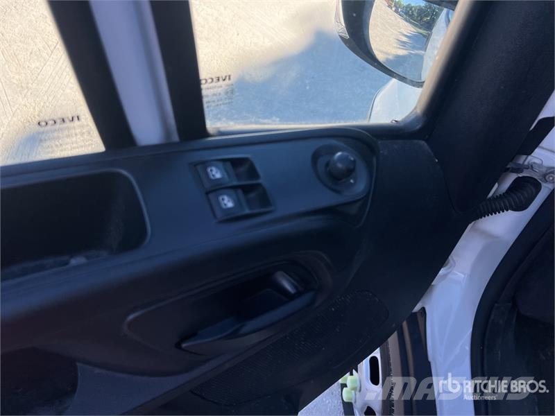Iveco Daily 35-140 Camion Benne Dump Truck Camion benne