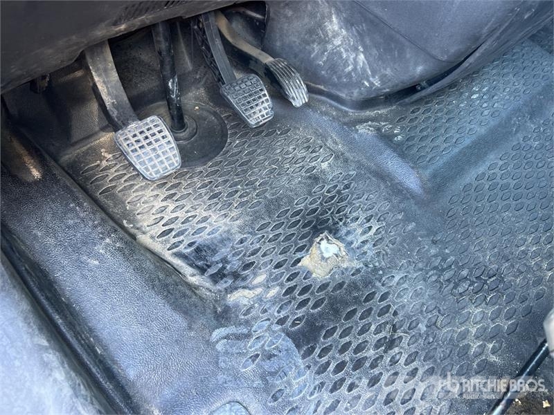 Iveco Daily 35-140 Camion Benne Dump Truck Camion benne