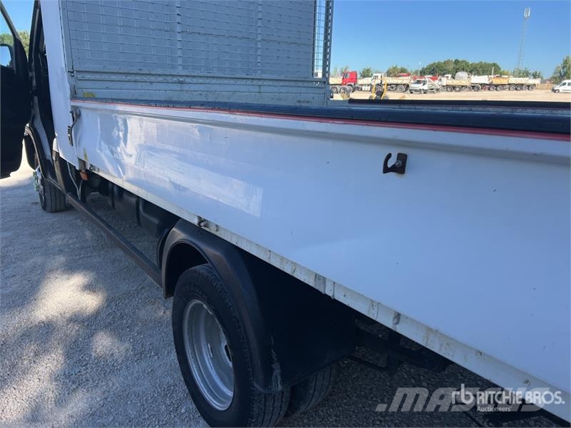 Iveco Daily 35-140 Camion Benne Dump Truck Camion benne
