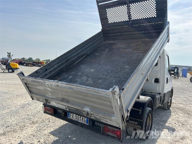 Iveco Daily 35-140 Dump Truck Camiones bañeras basculantes o volquetes