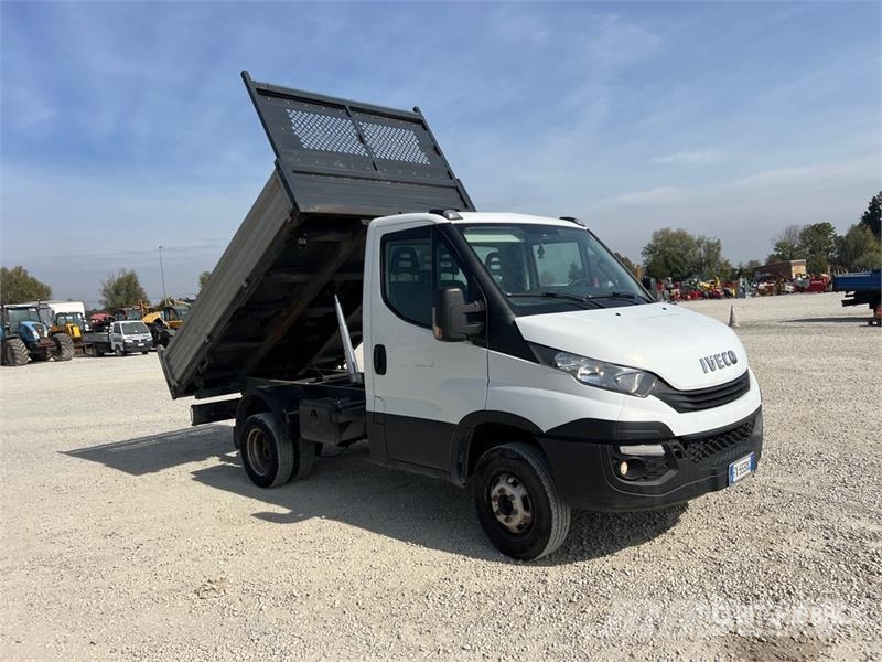 Iveco Daily 35-140 Dump Truck Camiones bañeras basculantes o volquetes