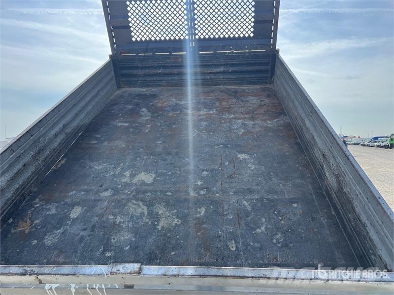 Iveco Daily 35-140 Dump Truck Camiones bañeras basculantes o volquetes