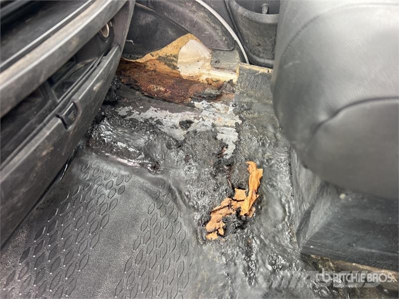 Iveco Daily 35c14 Camion Benne Dump Truck (Inoperable) Billenő teherautók