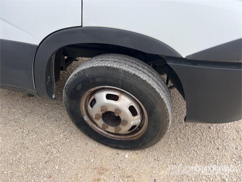 Iveco Daily 35c14 Camion Benne Dump Truck (Inoperable) Billenő teherautók