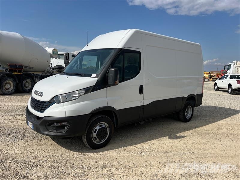 Iveco Daily 35C14NV 3520 H2 BLE P. Quad-Tor RG Cargo Van Panel vans