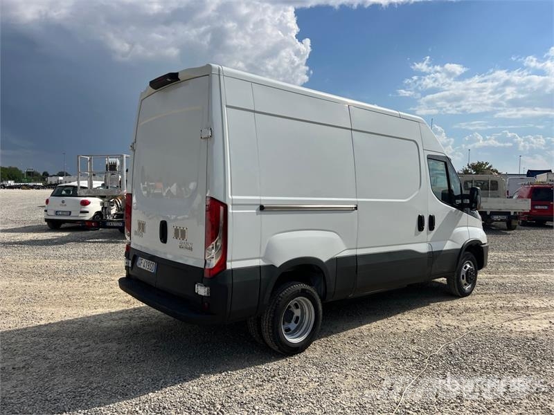 Iveco Daily 35C14NV 3520 H2 BLE P. Quad-Tor RG Cargo Van Panel vans