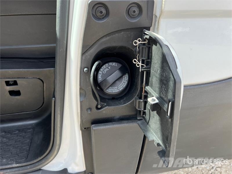 Iveco Daily 35C14NV 3520 H2 BLE P. Quad-Tor RG Cargo Van Panel vans