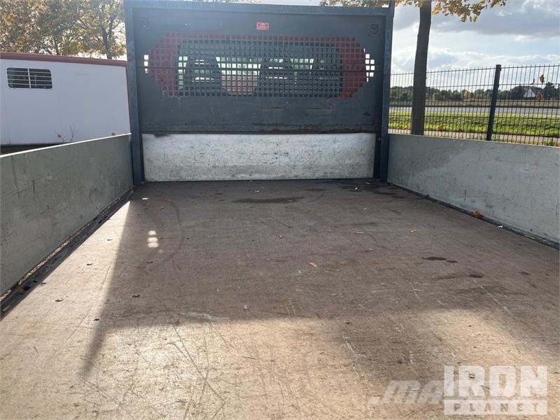Iveco Daily 35C15 4x2 Flatbed Truck Pritschenwagen/Pritschenwagen mit Seitenklappe