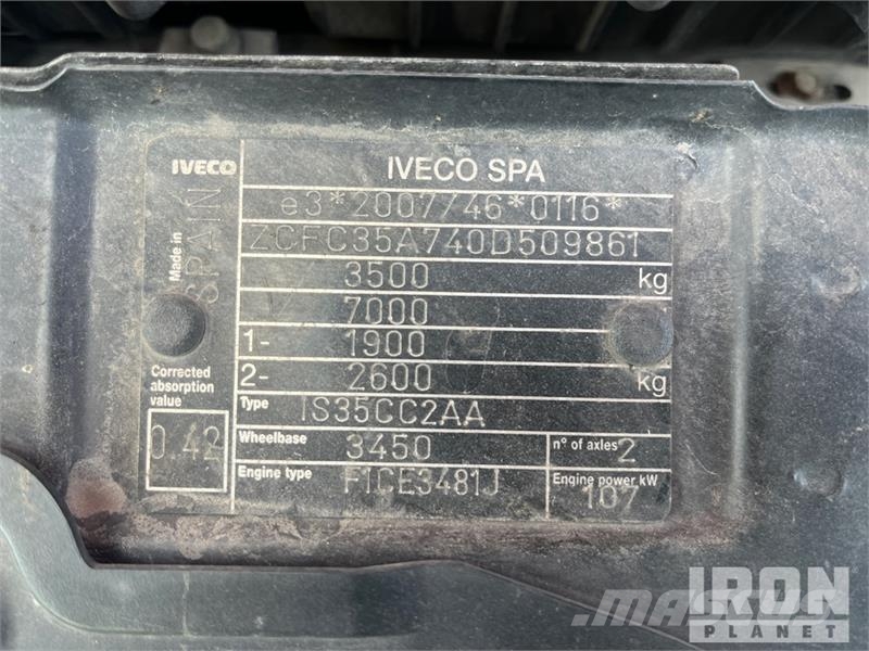 Iveco Daily 35C15 4x2 Flatbed Truck Pritschenwagen/Pritschenwagen mit Seitenklappe