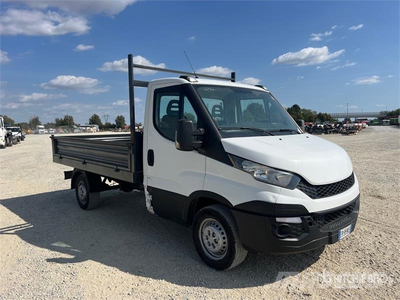 Iveco Daily 35S13 Flatbed Truck Flatbed / Dropside trucks