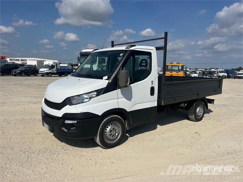 Iveco Daily 35S13 Flatbed Truck Flatbed / Dropside trucks