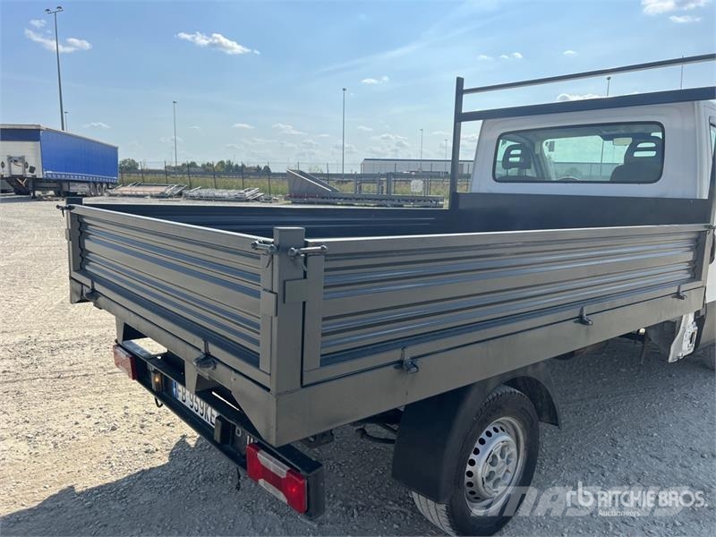 Iveco Daily 35S13 Flatbed Truck Flatbed / Dropside trucks