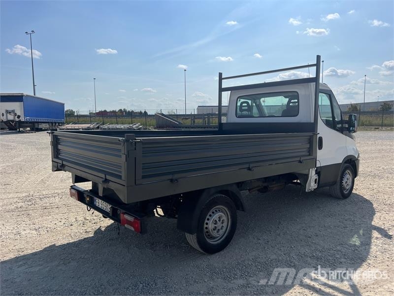 Iveco Daily 35S13 Flatbed Truck Flatbed / Dropside trucks