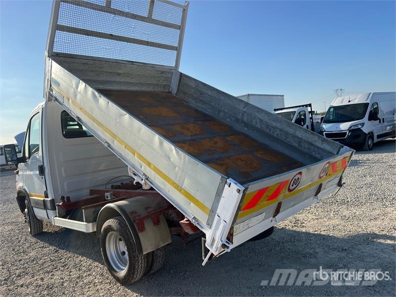 Iveco Daily 50C11 S/A Dump Truck Pašizgāzējs