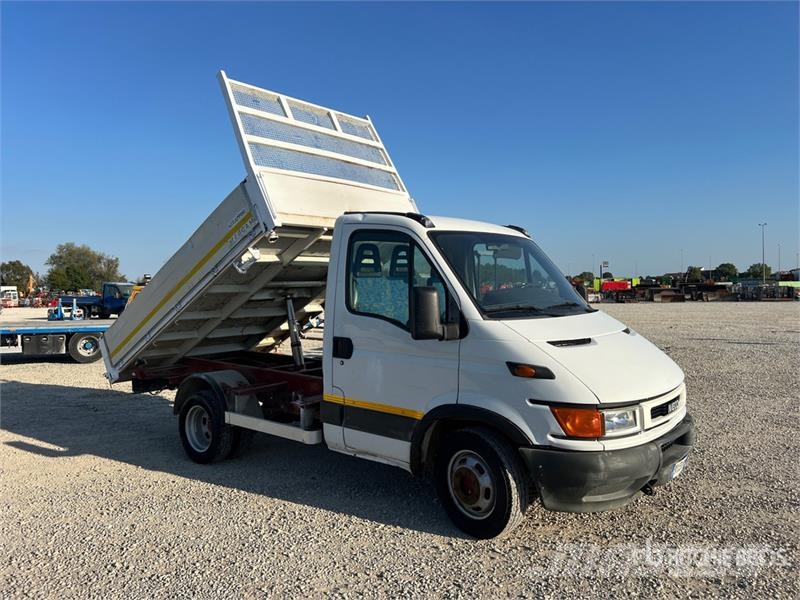 Iveco Daily 50C11 S/A Dump Truck Pašizgāzējs