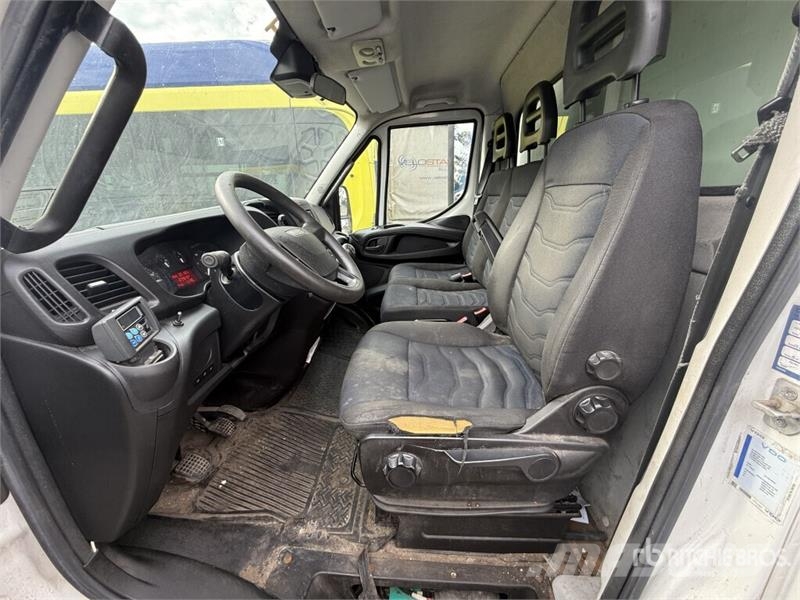Iveco Daily 50C15 Refrigerated Truck شاحنات بدرجة حرارة قابلة للضبط