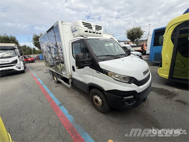 Iveco Daily 50C15 Refrigerated Truck شاحنات بدرجة حرارة قابلة للضبط