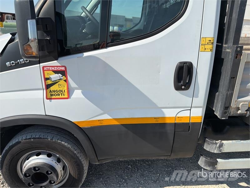 Iveco Daily 60-150 4x2 S/A Dump Truck شاحنات قلابة