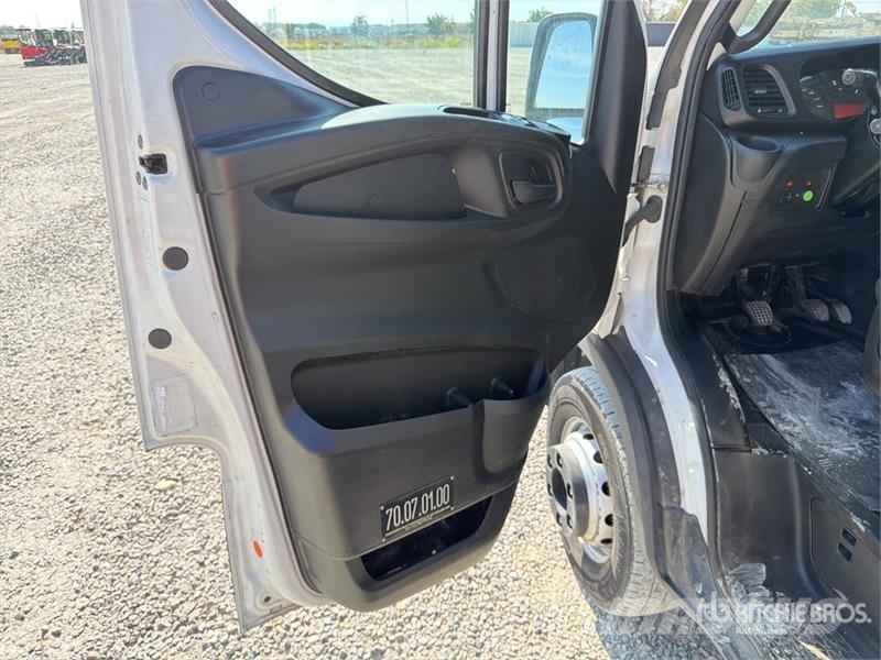Iveco Daily 60-150 4x2 S/A Dump Truck شاحنات قلابة