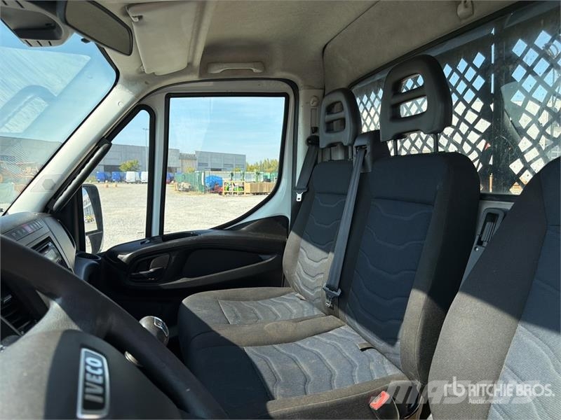 Iveco Daily 60-150 4x2 S/A Dump Truck شاحنات قلابة