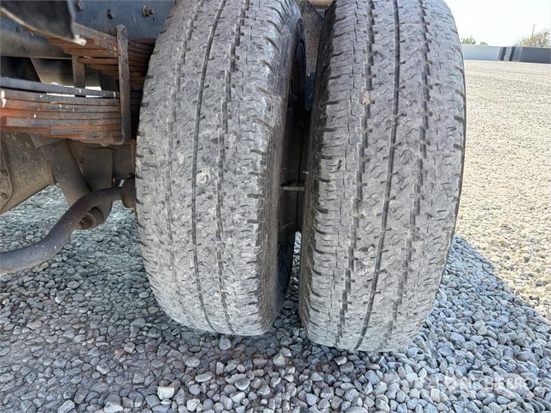 Iveco Daily 60-150 4x2 S/A Dump Truck شاحنات قلابة