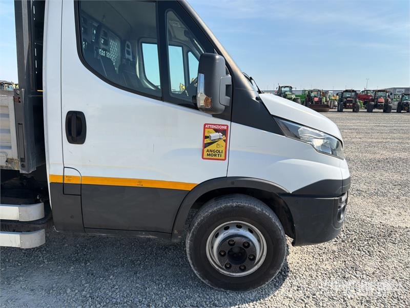 Iveco Daily 60-150 4x2 S/A Dump Truck شاحنات قلابة