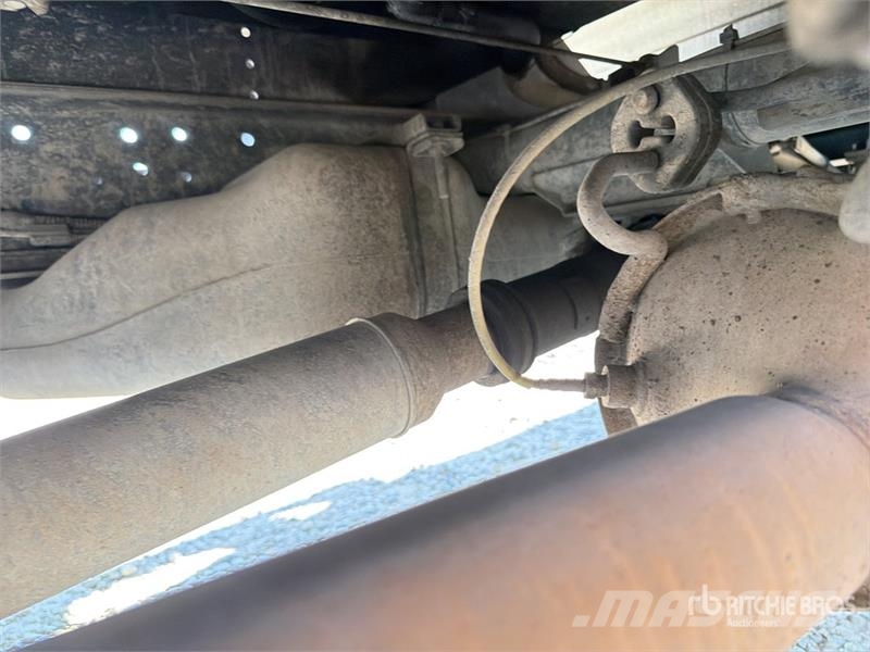 Iveco Daily 60-150 4x2 S/A Dump Truck شاحنات قلابة