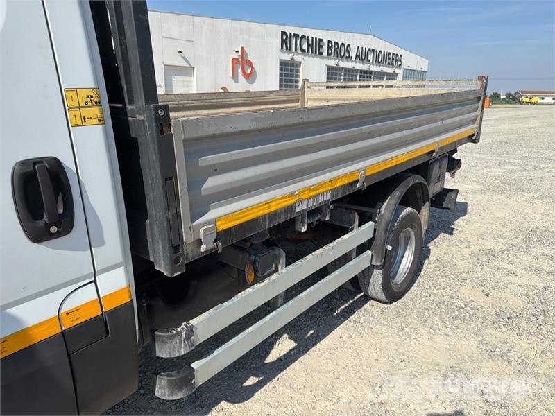 Iveco Daily 60-150 4x2 S/A Dump Truck شاحنات قلابة