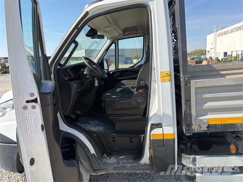 Iveco Daily 60-150 4x2 S/A Dump Truck شاحنات قلابة
