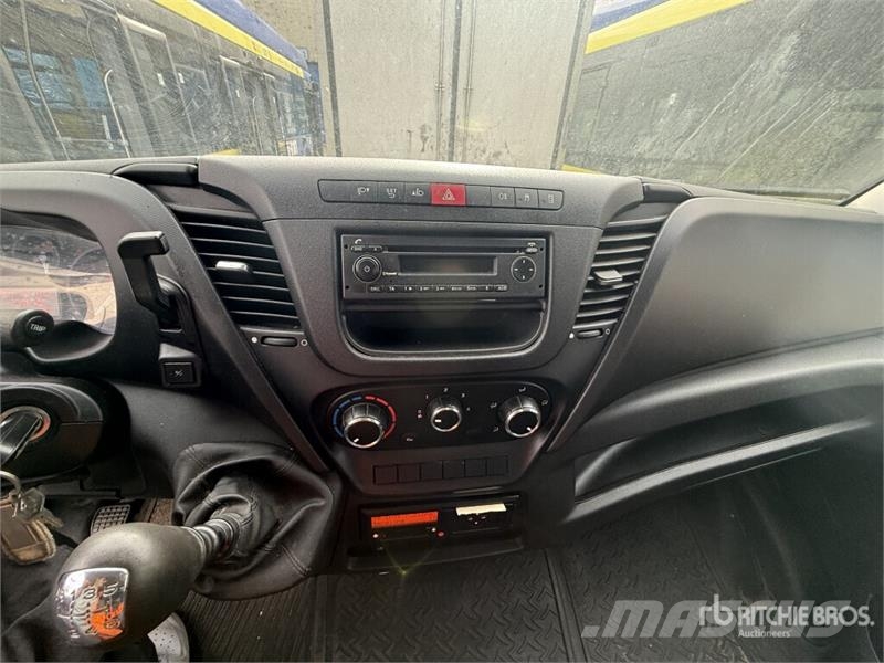 Iveco Daily 70-180 Refrigerated Truck Skapbiler Frys/kjøl/varme