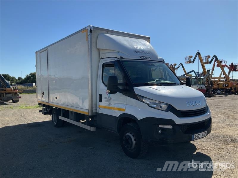 Iveco Daily 70C18 4x2 Van Truck Camion cassonati