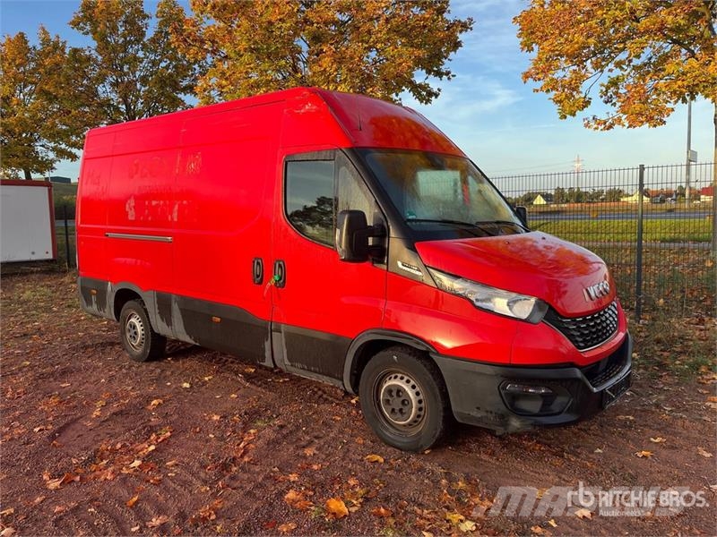 Iveco Daily HI Matic Cargo Van Dostavna vozila / kombiji