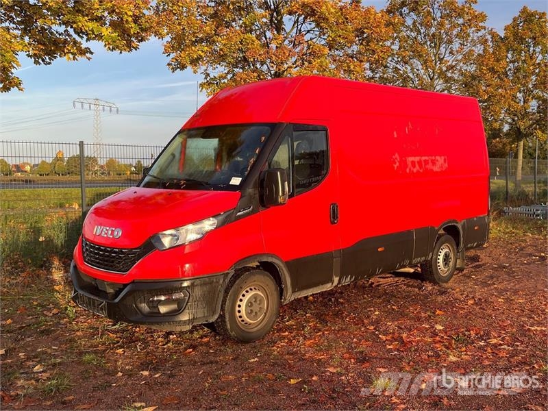 Iveco Daily HI Matic Cargo Van Dostavna vozila / kombiji
