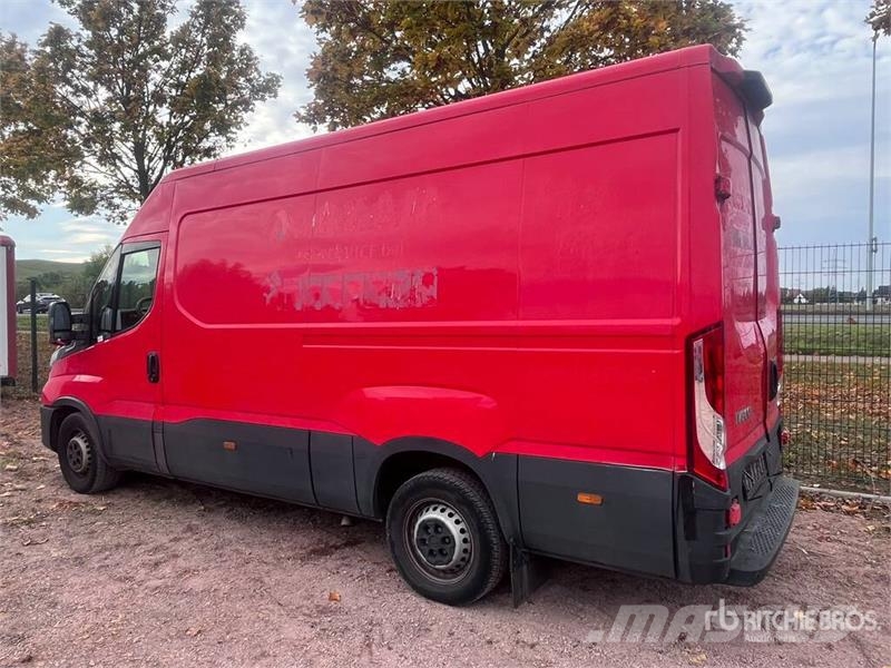 Iveco Daily HI Matic Cargo Van Dostavna vozila / kombiji