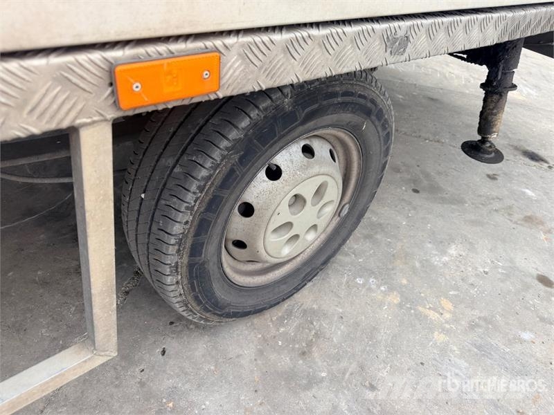 Iveco EN160TVL 16 m on Iveco 35S13 Camion Nacelle Bucket Pacēlāji uz automašīnas bāzes