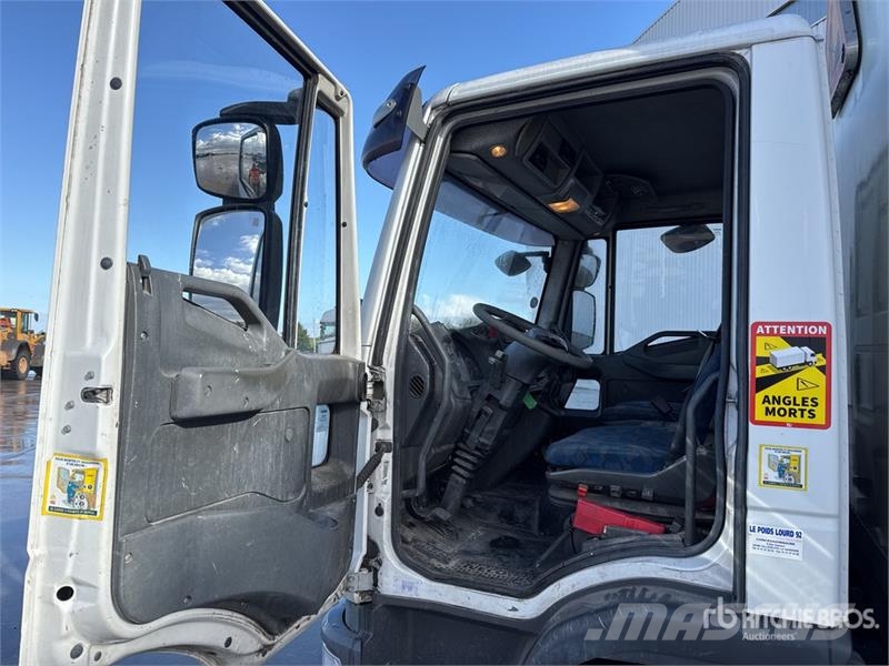 Iveco Eurocargo 100E18 4x2 Camion Fourgon Service Truck Municipal / general purpose vehicles