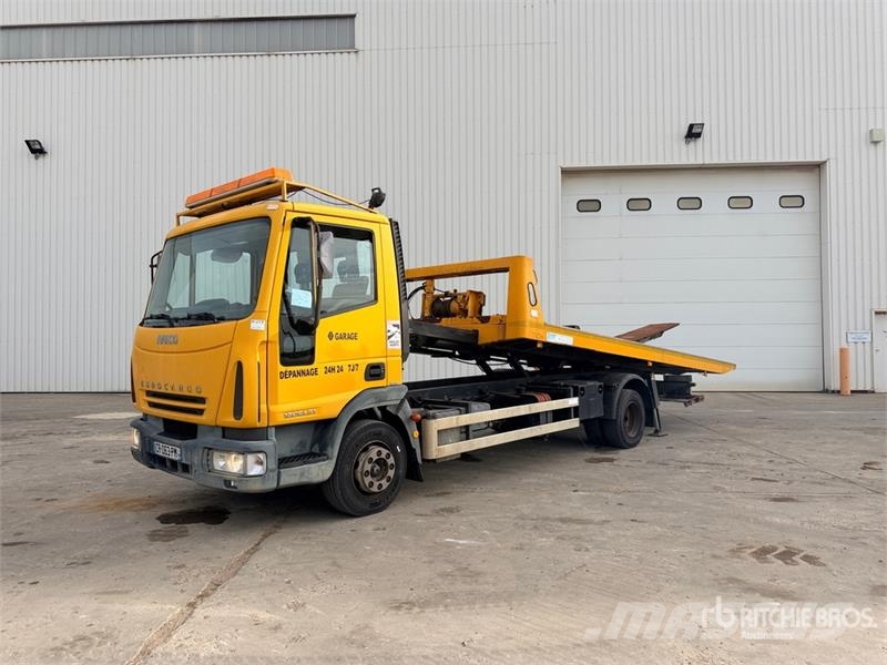 Iveco Eurocargo 120EL21 Tow Truck Camiões de Reciclagem