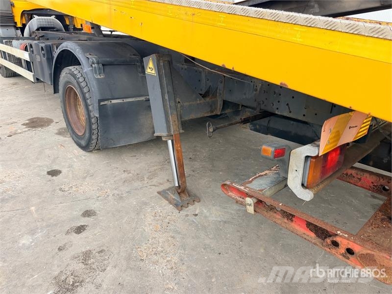 Iveco Eurocargo 120EL21 Tow Truck Camiões de Reciclagem