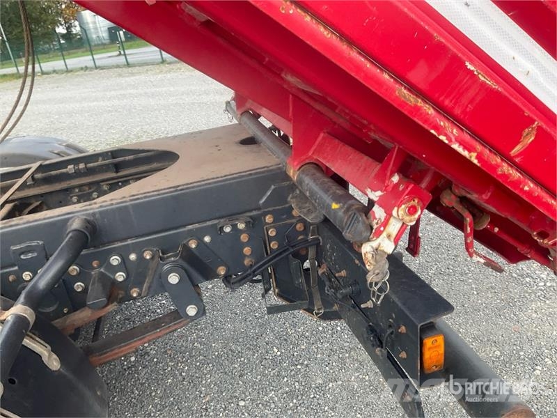 Iveco Eurocargo 4x2 S/A S/A Dump Truck Tipper trucks
