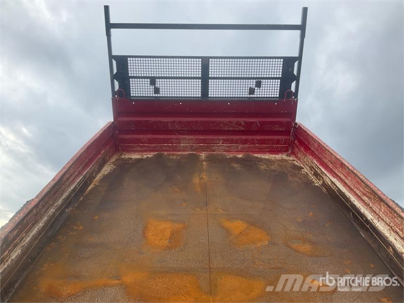 Iveco Eurocargo 4x2 S/A S/A Dump Truck Tipper trucks
