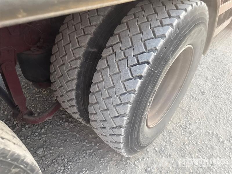 Iveco Eurotech 400E34 6x2 T/A Dump Truck Sklápěče