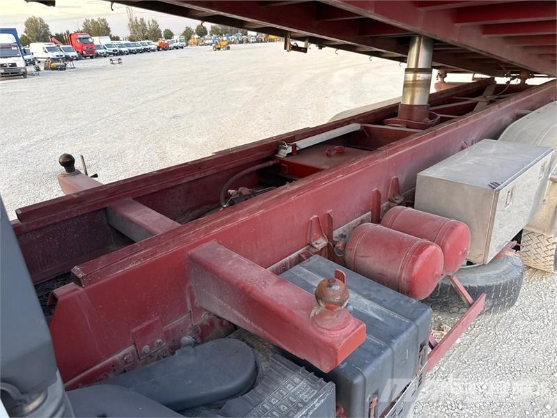 Iveco Eurotech 400E34 6x2 T/A Dump Truck Sklápěče