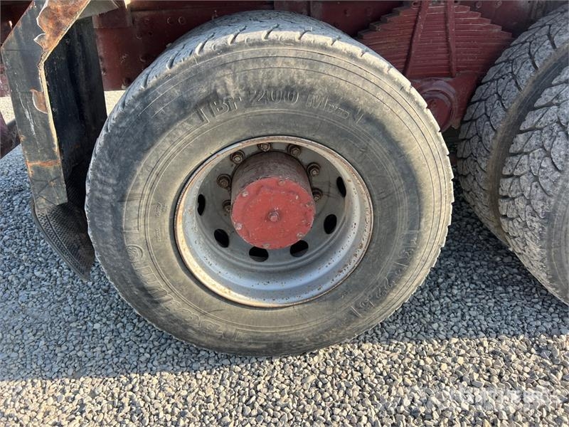 Iveco Eurotrakker Tipper trucks