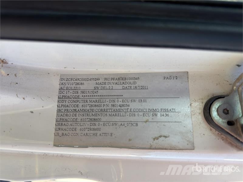Iveco F22 480 kg on Iveco 65C17 4x2 Camion Benne Dump Tr Kamioni sa kranom
