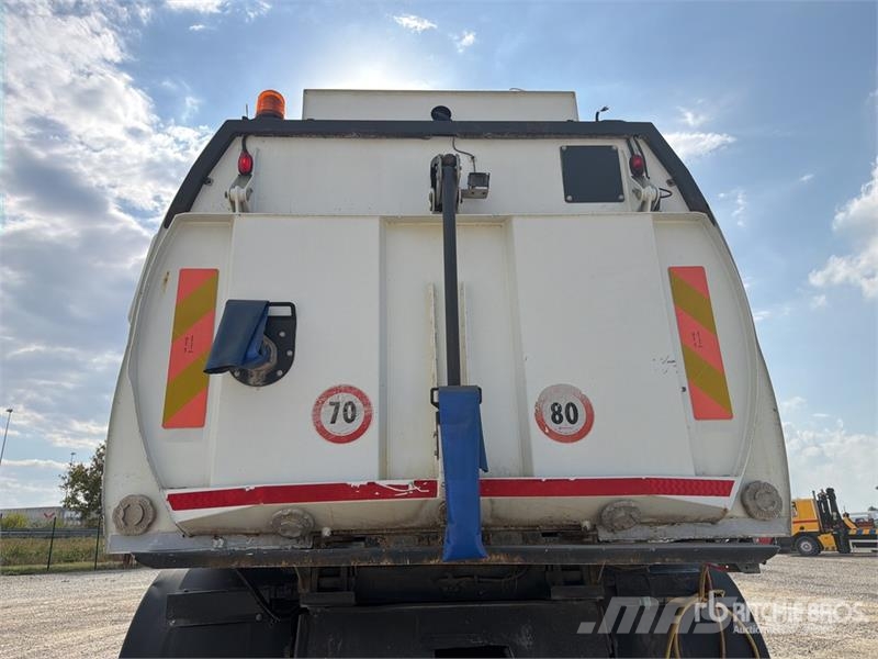 Iveco FJVT650 on Iveco 150E22 Sweeper Truck Kehrmaschine