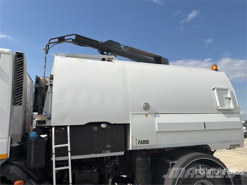 Iveco FJVT650 on Iveco 150E22 Sweeper Truck Kehrmaschine