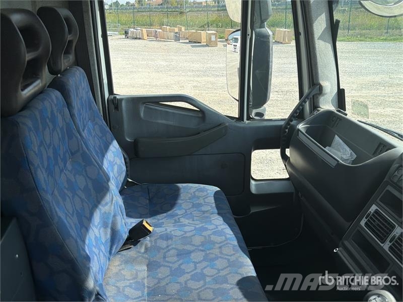 Iveco FJVT650 on Iveco 150E22 Sweeper Truck Kehrmaschine