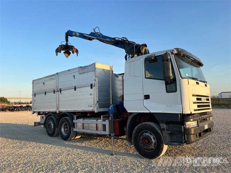 Iveco GMC GZ 125 on Iveco Eurostar 240E47 6x2 Dump Truc Autogru