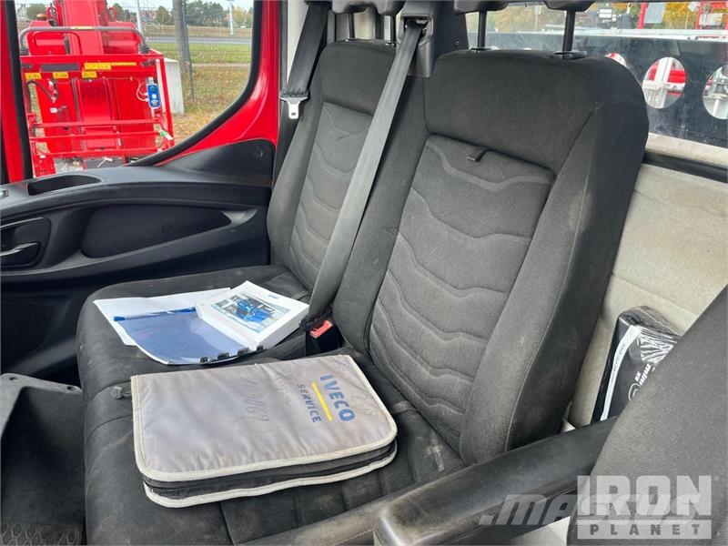 Iveco KIPPER3,5T 4x2 Flatbed Dump Truck (Inoperable) Tippbil
