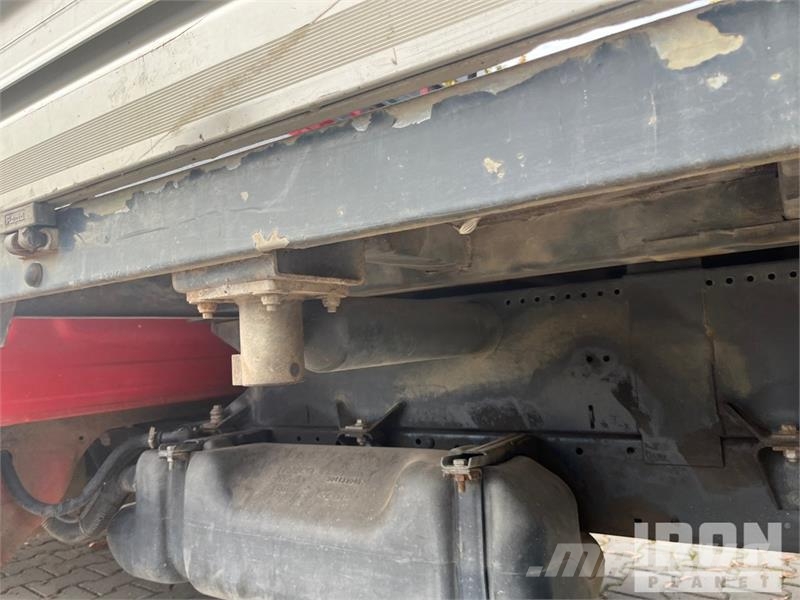 Iveco KIPPER3,5T 4x2 Flatbed Dump Truck (Inoperable) Tippbil